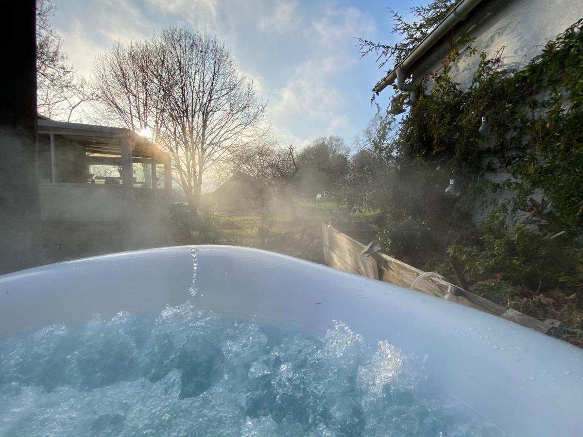 Cottage-Gite & Jacuzzi - Chez Flo & Marc Chouzy-sur-Cisse Ngoại thất bức ảnh